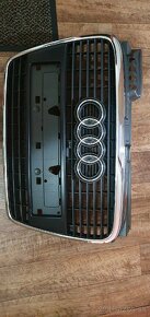 Audi a4 b7 maska- grill - 3