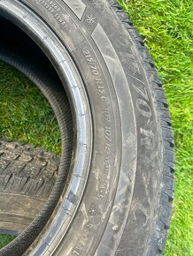 Zimne pneu 215/70 R15C dodavka❄️ - 3