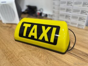 Taxi Transparent / Maják - 3