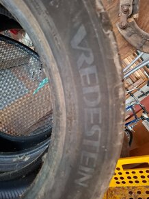 225/55 R18 102v vredestein - 3