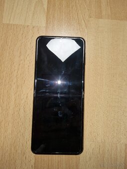 Samsung Galaxy Z flip 3 - 3