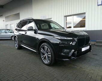 BMW X7 xDrive 40 i M Sport Panorama - 3