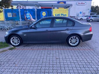 BMW E90 - 3