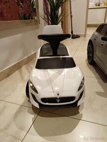 Maserati odrážadlo, elektrické audi - 3