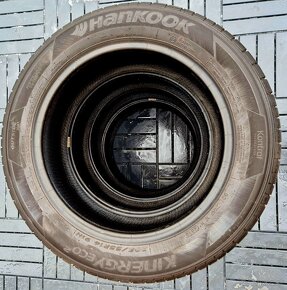 205/55r16 hankook - 3