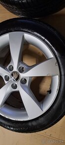 Predám originál alu set Skoda 16"-5x100+215/45r16 letné - 3