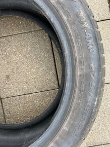 Good year eagle f1 275/45 R20 - 3