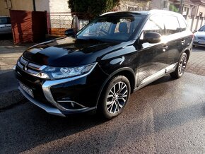 Mitsubishi Outlander - 3