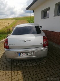 Predám Chrysler 300c - 3