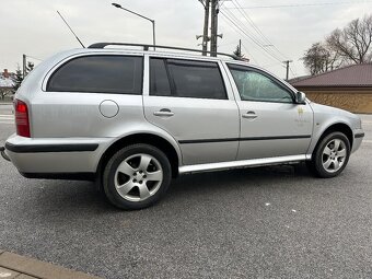 Skoda Octavia combi 4x4 1.9Tdi - 3