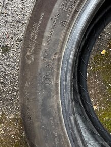 225/60r18 michelin zimné - 3