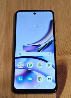 Motorola Moto G13 - 3