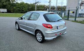 Peugeot 206, 1.4 benzín, 55kW, 5 st. manuál, rok: 2007 - 3