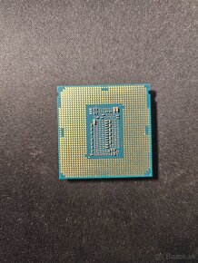 Intel Core i7-9700KF - 3