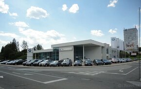 PREDAME SHOWROOM BMW V BB O C.ROZLOHE 6920M2 - 3