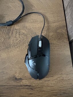 Logitech G502 - 3