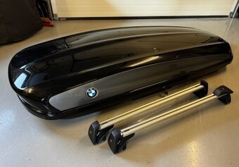 Predam stresny box s nosicmi BMW - 3