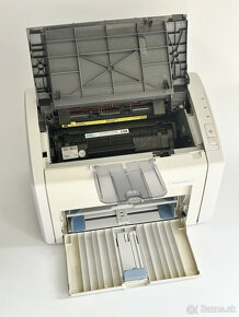 Laserová tlačiareň HP LaserJet 1022 s tonerom - 3