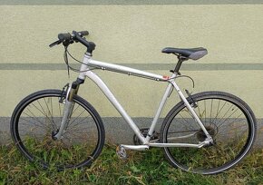 SPECIALIZED Crosstrail velkost ramu 58 (XL), Shimano - 3