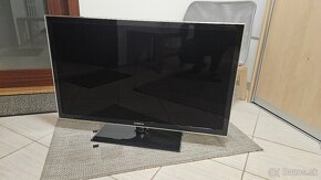 LCD TV SAMSUNG 40" 101 cm UE40D5000 - 3