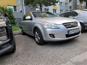 Kia Ceed - 3