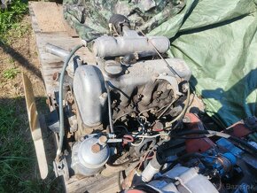 Mercedes w123 240D motor om616 - 3