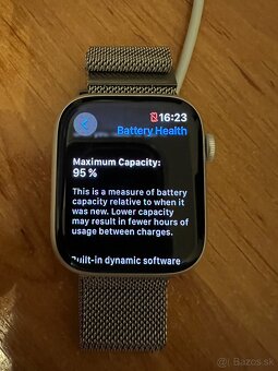 Apple Watch Series 8 45mm - silver - 3