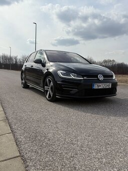 VW Golf 1,5 tsi R-line, automat, virtual, webasto, dynaudio - 3