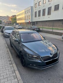 Škoda superb 3 Laurin Klement 2018 - 3