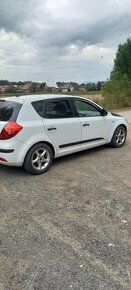 Kia ceed - 3