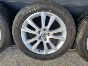 Pneu 235/55 r18 - 3