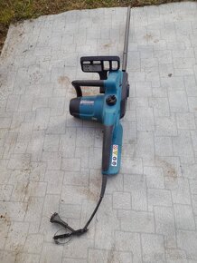 Makita UC4041A Elektrická píla 40cm,1800W - 3