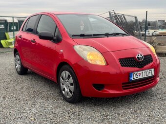 Toyota Yaris 1.3 VVT-I Sol - 3