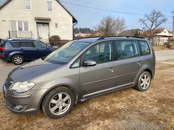 Vw touran 1.9 tdi 2009 - 3