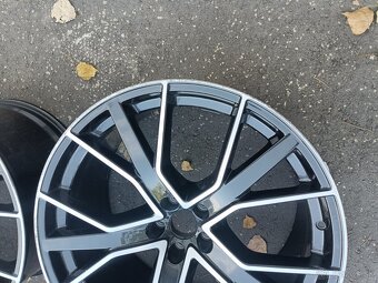 Audi ALU disky R22 10J, 5x112, AUDI Sport SQ8,SQ7,RS6,RS7 - 3