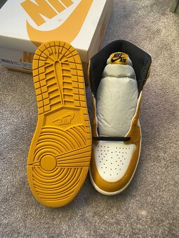 Air Jordan 1 Retro High OG yellow - 3