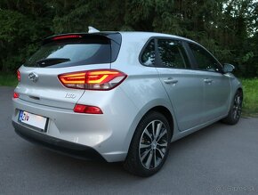 Hyundai i30 2018 CRDi, navi, kamera, odpočet - AJ NA SPLÁTKY - 3