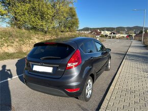 Ford Fiesta 1.25, 60kw, 5 st. manuál - 3