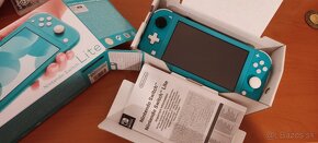 Nintendo Switch Lite + 1 hra - 3