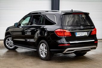 Mercedes-Benz GL 350 CDI (7miest, pôvod SR, kompl.história) - 3