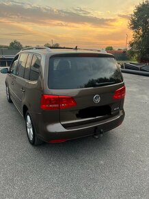 Volkswagen Touran 2.0 TDi - 3