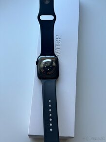 Apple Watch Series 8 45mm - 3