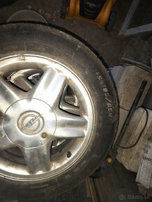 Predám disky Opel s pneu  185/65 R15 - 3