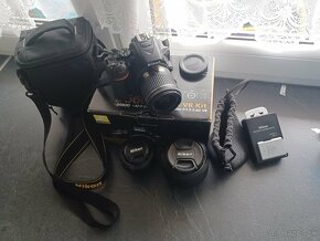 Nikon D5600 18-55 VR Kit + NIKKOR 35mm +NIKKOR 85mm - 3