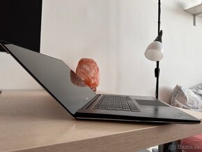 Dell XPS 15 9560 4K dotykový displej, hliníkové telo - 3