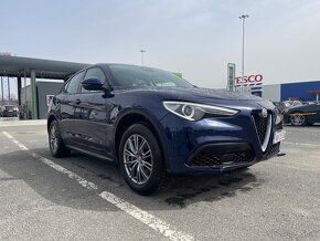 Alfa Romeo Stelvio - 3