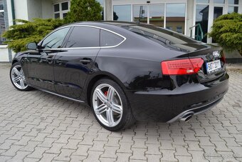 AUDI A5 B8 2.0 TFSI 3X S LINE, 2014, BIXENÓNY, NAVI, FÓLIE - 3