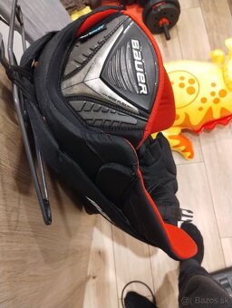 Predám hokejové nohavice Bauer Vapor X900 - 3