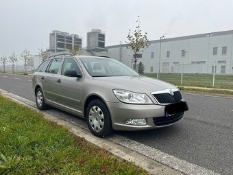 Škoda Octavia Combi 2 1,6 TDI 77 kW r. 2011 - 3