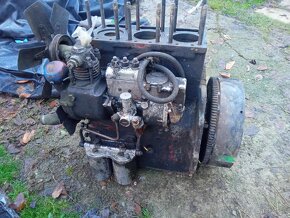 predam motor a výfuk zetor 3011 vrtanie 95 - 3